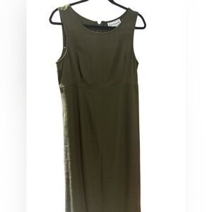 Karin Stevens Dark Green Sleeveless Maxi Dress